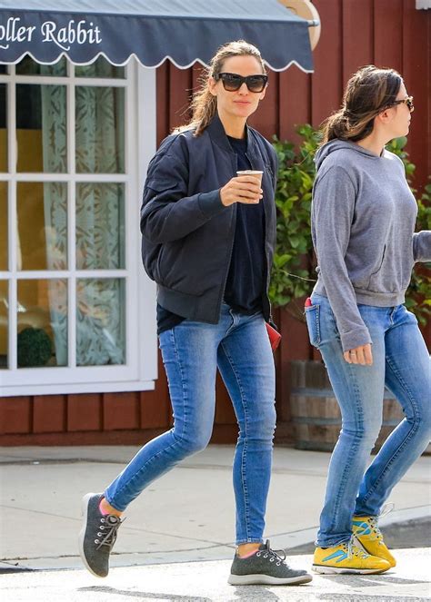 celebrities wearing on cloud running shoes